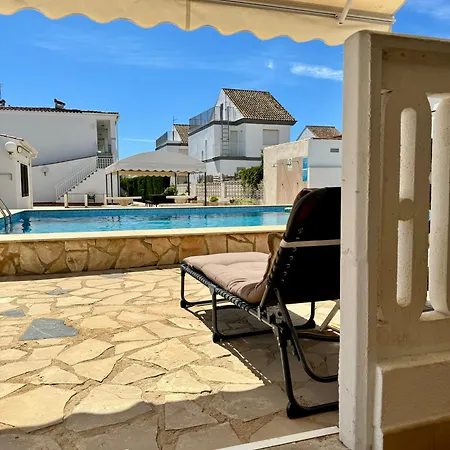 Tres Palmeras With Pool Apartamento